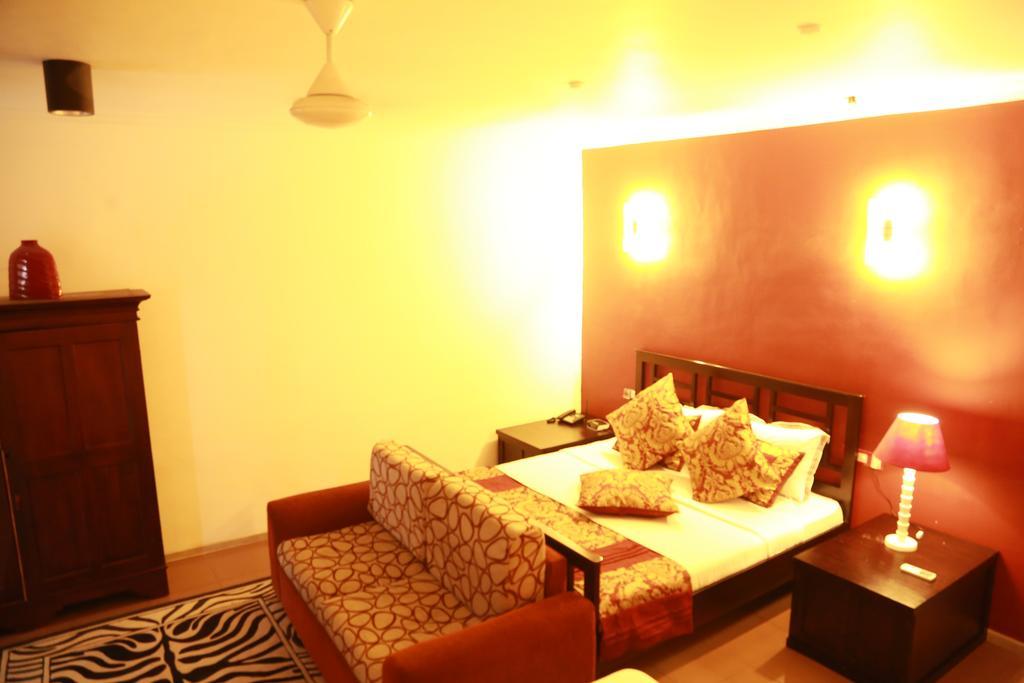 The Canes Boutique Hotel Colombo Esterno foto
