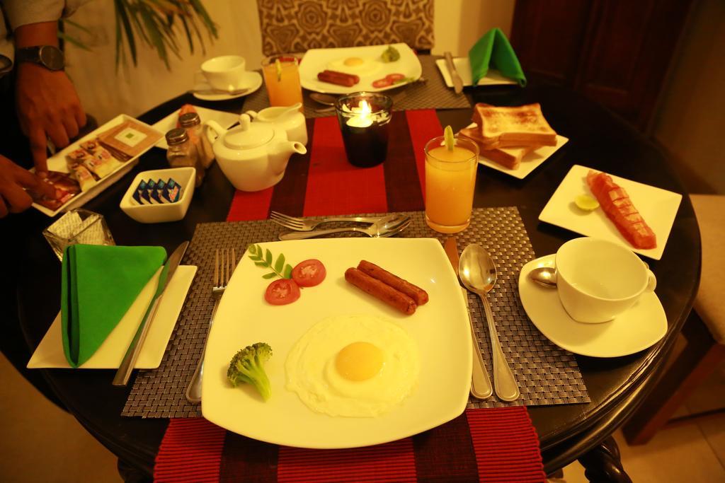 The Canes Boutique Hotel Colombo Esterno foto