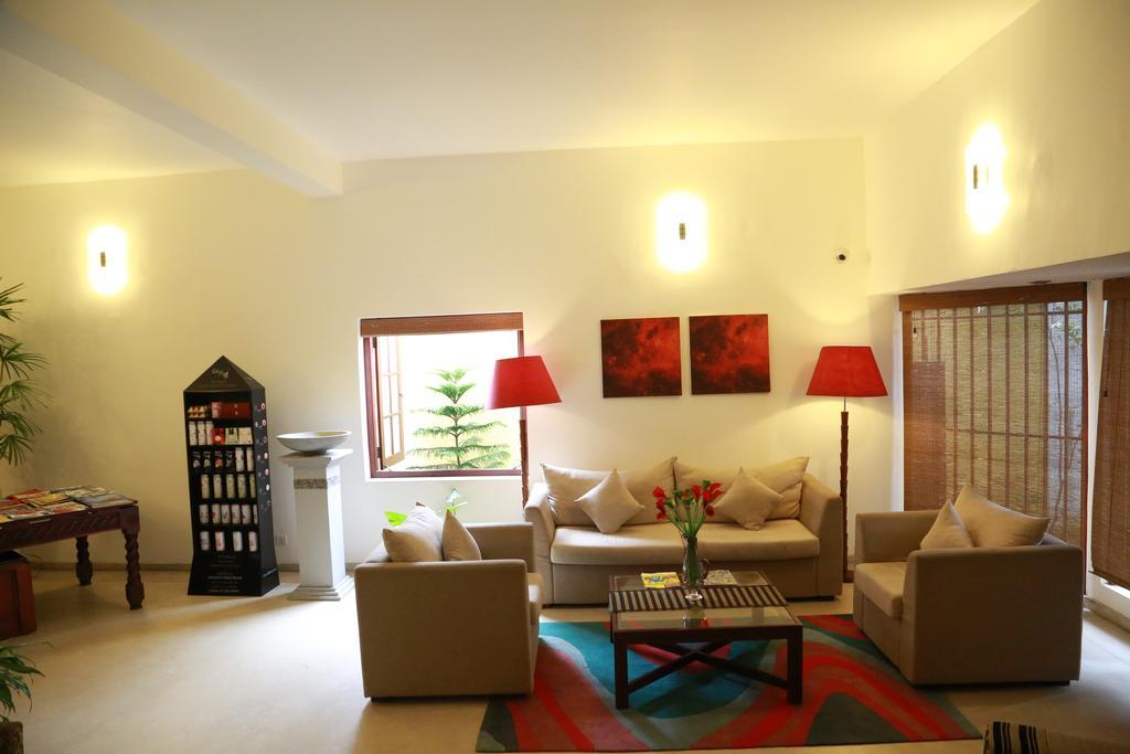 The Canes Boutique Hotel Colombo Esterno foto