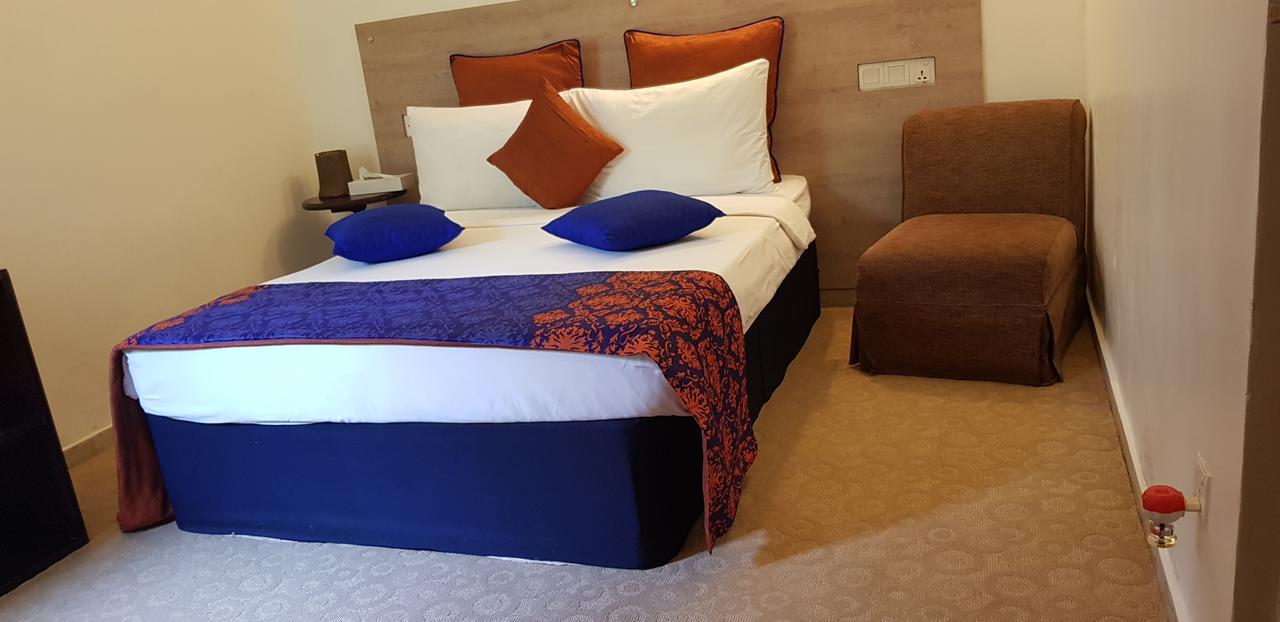 The Canes Boutique Hotel Colombo Esterno foto