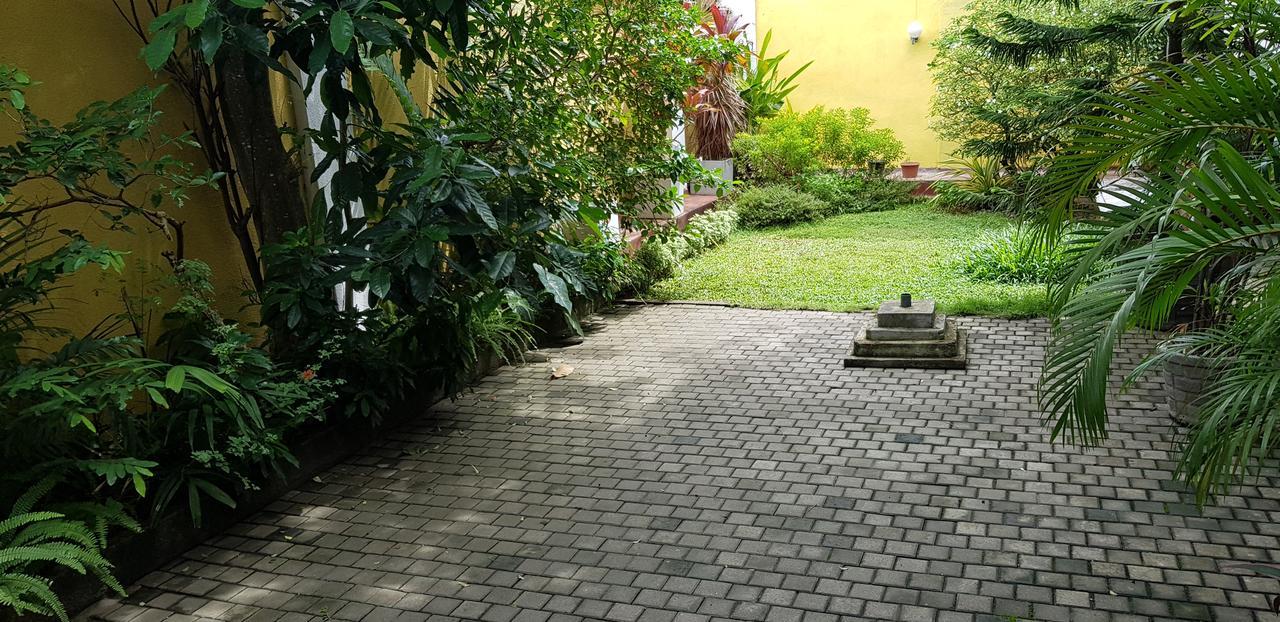 The Canes Boutique Hotel Colombo Esterno foto