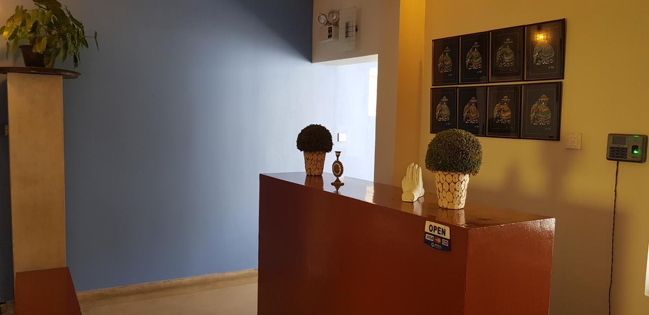 The Canes Boutique Hotel Colombo Esterno foto