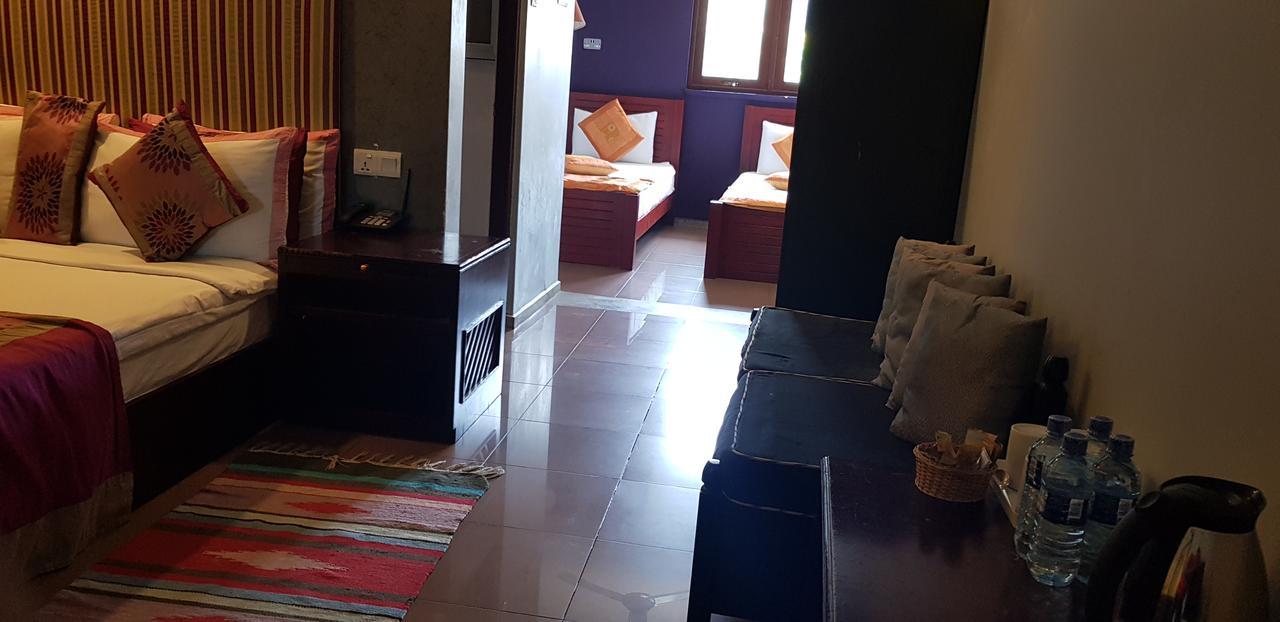 The Canes Boutique Hotel Colombo Esterno foto